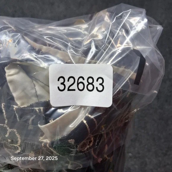 Sequin Jewelled Rodeo Cropped Blazer With Neck Guard - Picture 7 of 7